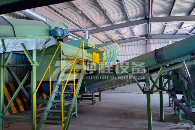 江苏南京工业垃圾分拣生产线项目现场